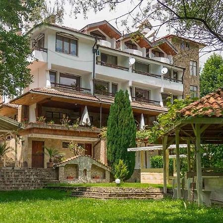 Hotel Paradise Place كالوفر المظهر الخارجي الصورة