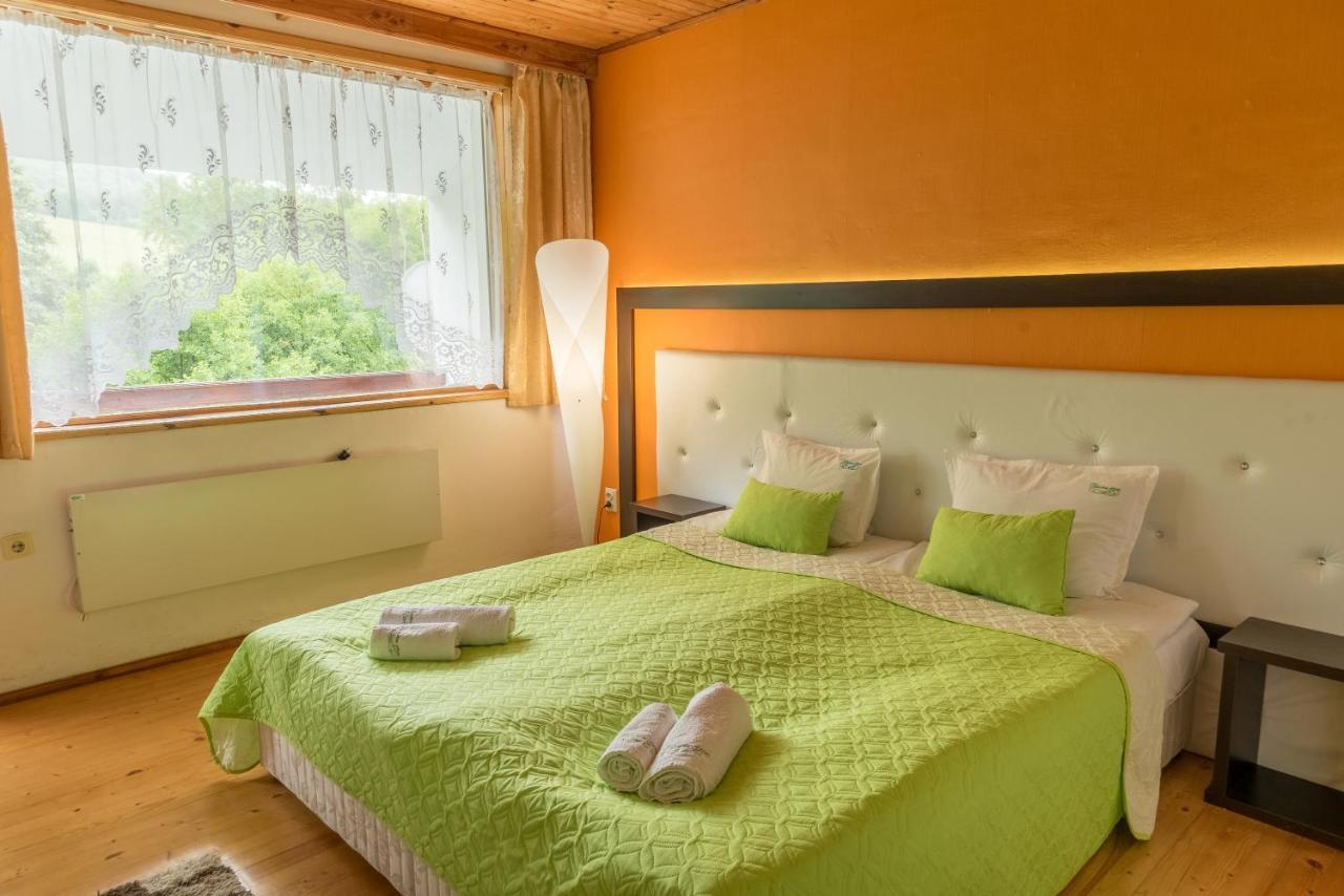 Hotel Paradise Place كالوفر المظهر الخارجي الصورة