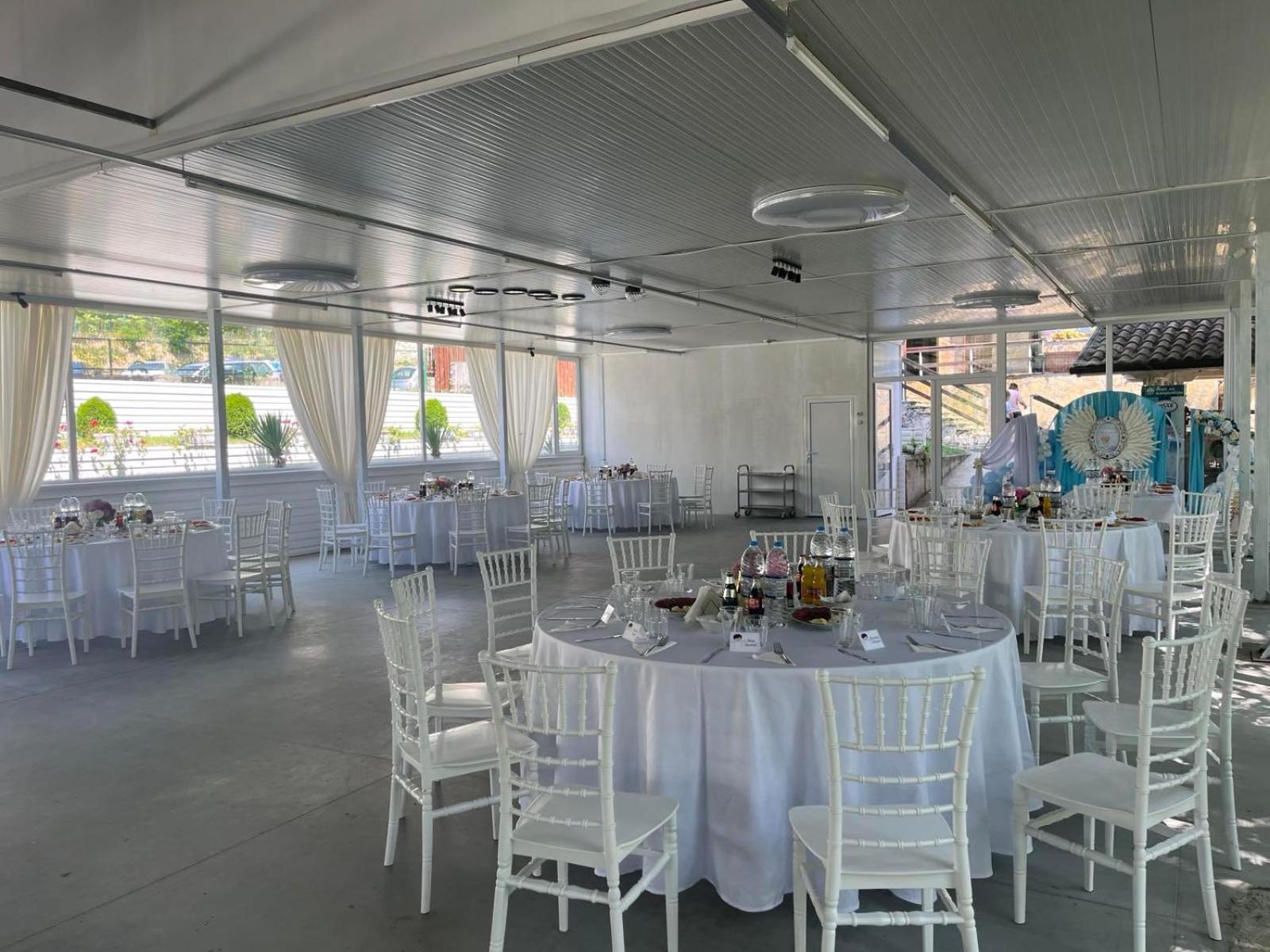 Hotel Paradise Place كالوفر المظهر الخارجي الصورة