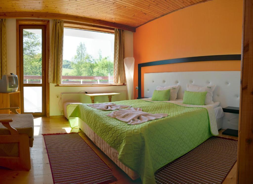 Hotel Paradise Place كالوفر الغرفة الصورة